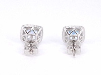 Witgouden entourage oorbellen grote topazen en diamanten - afbeelding 6 van  8