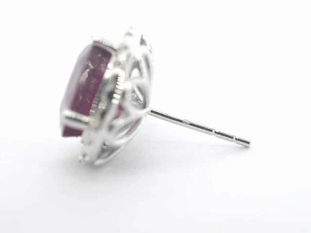 Witgouden entourage oorbellen robijn 0.40 ct - afbeelding 5 van  9