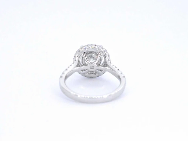 Witgouden entourage ring briljant 2.00 ct - afbeelding 9 van  10