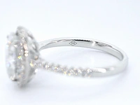 Witgouden entourage ring diamant ovaal briljant - afbeelding 2 van  10