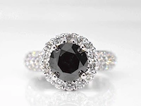 Witgouden entourage ring diamant zwart