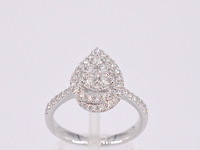 Witgouden entourage ring diamanten pear shape - afbeelding 1 van  11