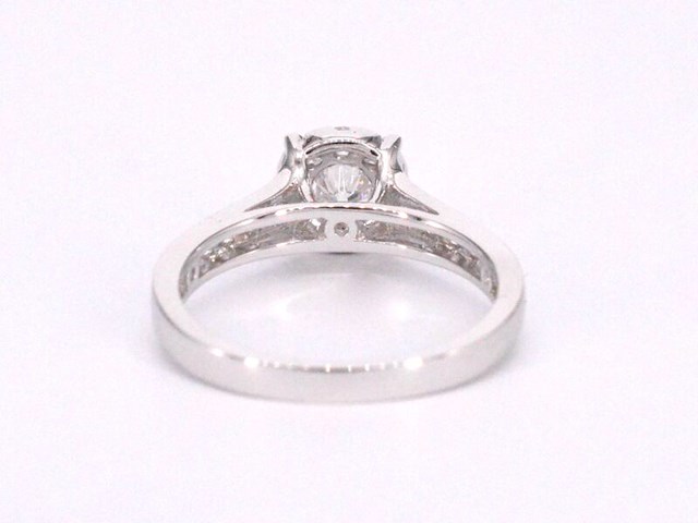 Witgouden entourage ring met briljant geslepen diamanten 1.00 carat - afbeelding 11 van  12