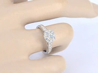 Witgouden entourage ring met briljant geslepen diamanten 1.00 carat - afbeelding 5 van  12