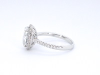 Witgouden entourage ring met diamanten en een gemaakte ovale briljant - afbeelding 7 van  11