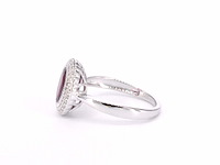 Witgouden entourage ring met diamanten en robijn - afbeelding 5 van  8