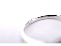 Witgouden entourage ring met diamanten - afbeelding 6 van  6