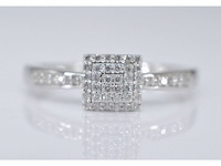 Witgouden entourage ring met diamanten - afbeelding 1 van  8