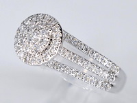 Witgouden entourage ring met diamanten - afbeelding 3 van  9