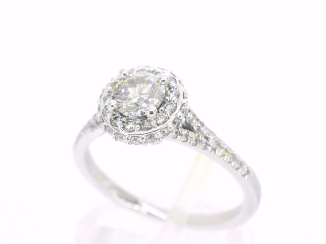 Witgouden entourage ring met diamanten - afbeelding 5 van  11