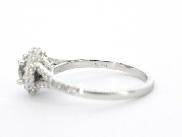 Witgouden entourage ring met diamanten - afbeelding 11 van  11