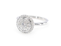 Witgouden entourage ring met diamanten