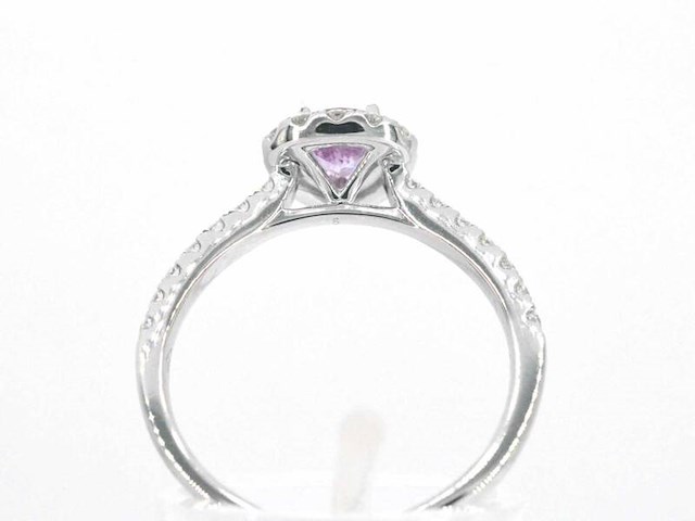 Witgouden entourage ring met een roze saffier - afbeelding 6 van  8