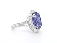 Witgouden entourage ring met een tanzaniet van 7.00 carat - afbeelding 8 van  13