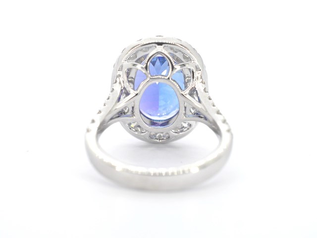 Witgouden entourage ring met een tanzaniet van 7.00 carat - afbeelding 10 van  13