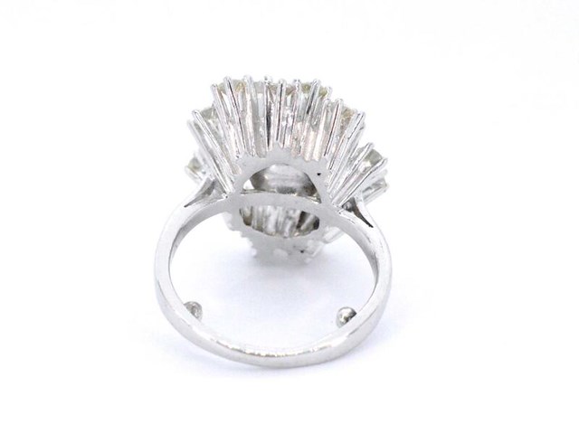 Witgouden entourage ring met natuurlijke diamanten en een bijzondere zuidzee parel - afbeelding 8 van  10