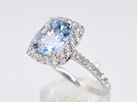 Witgouden entourage ring met natuurlijke topaas en diamanten - afbeelding 5 van  8