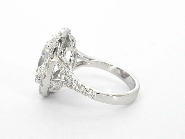 Witgouden entourage ring ovaal 5.00 ct igi - afbeelding 4 van  9