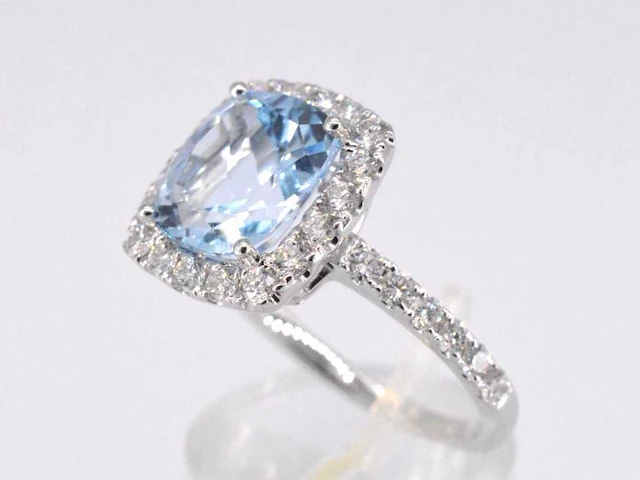 Witgouden entourage ring topaas diamant - afbeelding 4 van  8