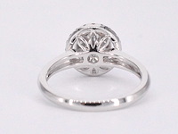 Witgouden entourage ring volledig bezet met diamanten - afbeelding 9 van  10