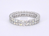 Witgouden eternity ring met diamanten - afbeelding 9 van  11
