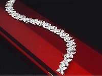 Witgouden exclusieve armband 12.08 carat marquise en briljant diamanten - afbeelding 8 van  9