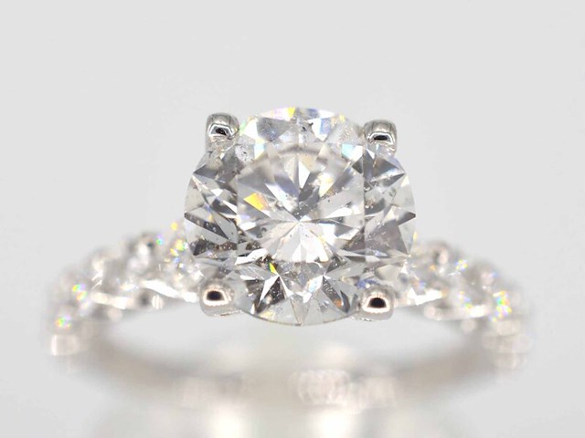 Witgouden exclusieve ring met een diamant van 2.00 carat - afbeelding 1 van  7