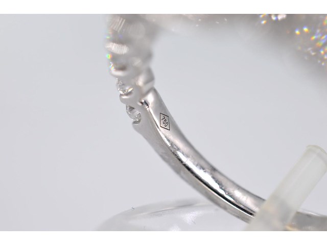 Witgouden exclusieve ring met een diamant van 2.00 carat - afbeelding 4 van  7