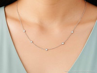 Witgouden halscollier met natuurlijke diamanten - afbeelding 3 van  10