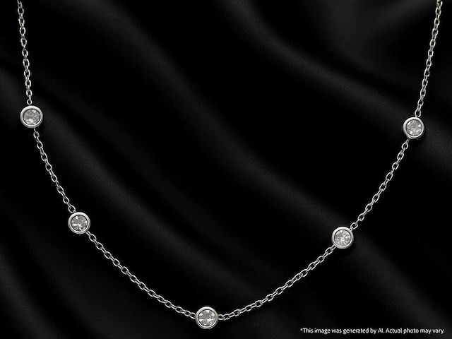 Witgouden halscollier met natuurlijke diamanten - afbeelding 9 van  10