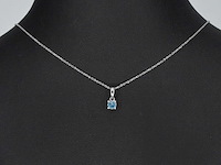 Witgouden halsketting met blauwe diamant 0.25 carat - afbeelding 2 van  7