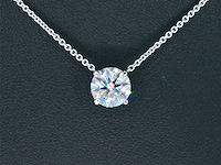 Witgouden halsketting met een briljant van 2.00 carat