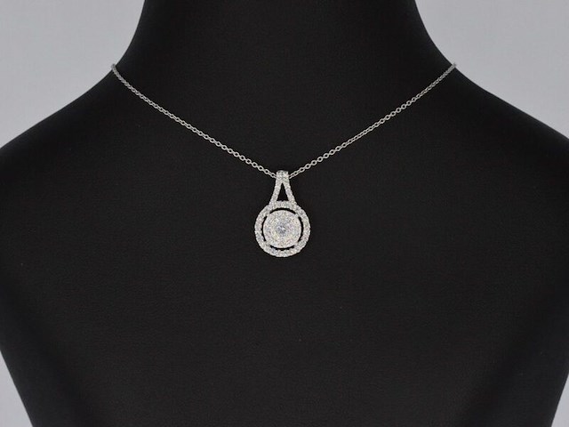 Witgouden hanger bezaaid met diamanten, excl. ketting - afbeelding 2 van  7