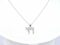 Witgouden hanger chai vol met diamant - afbeelding 9 van  13