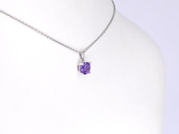 Witgouden hanger met amethist, excl. ketting - afbeelding 4 van  8