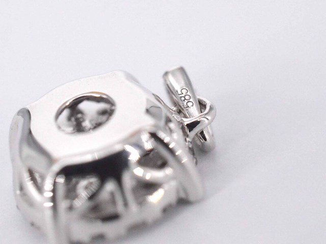 Witgouden hanger met briljant geslepen diamant, excl. ketting - afbeelding 6 van  8