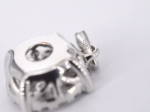 Witgouden hanger met briljant geslepen diamant, excl. ketting - afbeelding 7 van  7