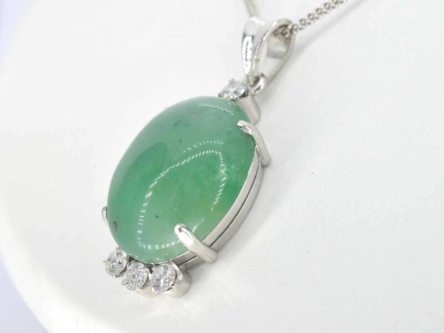 Witgouden hanger met diamant en jade, excl. ketting - afbeelding 3 van  4