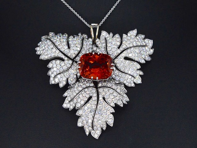 Witgouden hanger met diamanten en edelsteen spessartien van 13 carat - afbeelding 1 van  7