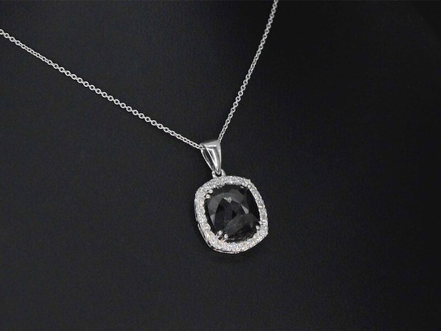 Witgouden hanger met diamanten en een zwarte diamant (enhanced) van 4.80 carat, excl. ketting - afbeelding 4 van  7