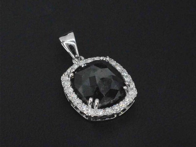 Witgouden hanger met diamanten en een zwarte diamant van 4.80 carat, excl. ketting - afbeelding 6 van  9