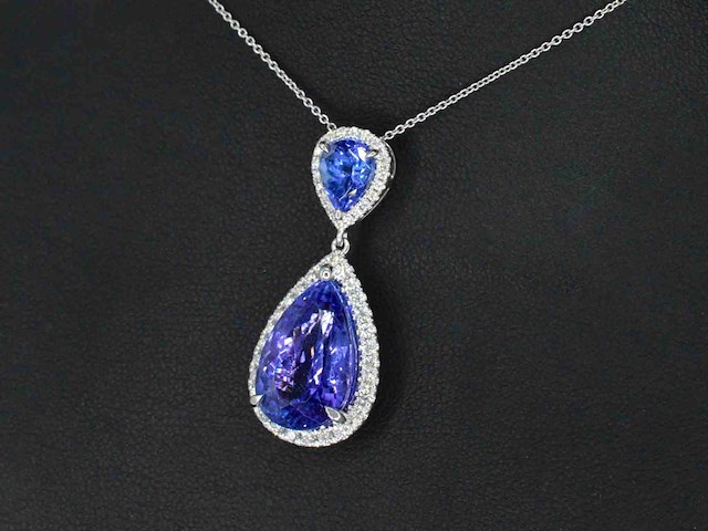 Witgouden hanger met diamanten en tanzanieten - afbeelding 7 van  9