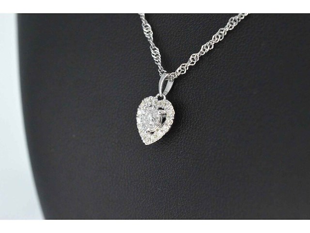 Witgouden hanger met diamanten in hartvorm, excl. ketting - afbeelding 3 van  7