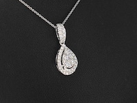 Witgouden hanger met diamanten pear shape - afbeelding 5 van  7