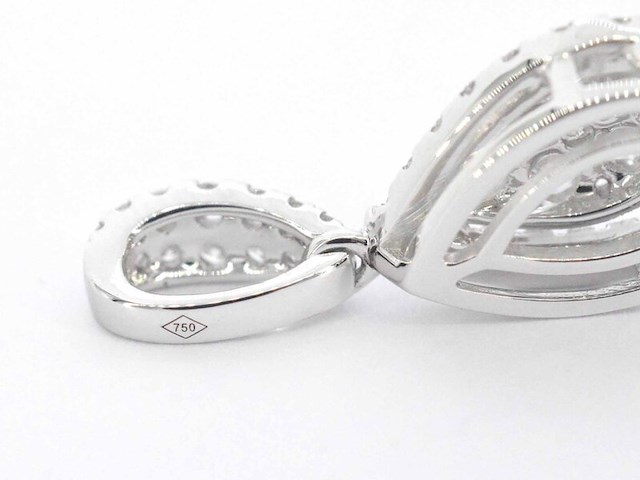 Witgouden hanger met diamanten pear shape - afbeelding 6 van  8
