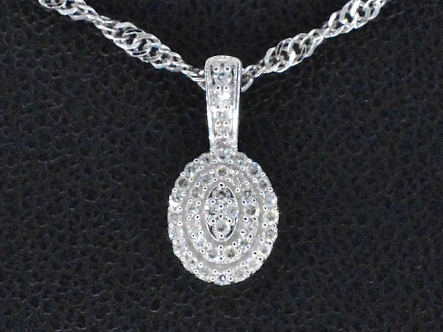 Witgouden hanger met diamanten - afbeelding 1 van  7