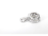 Witgouden hanger met diamanten - afbeelding 7 van  7