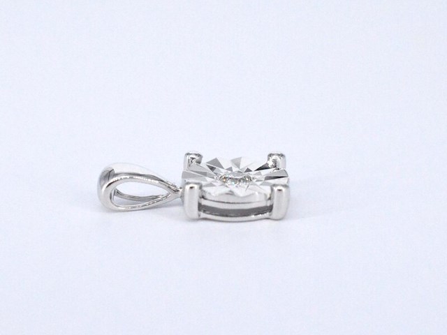 Witgouden hanger met een briljant geslepen diamant, excl. ketting - afbeelding 5 van  8