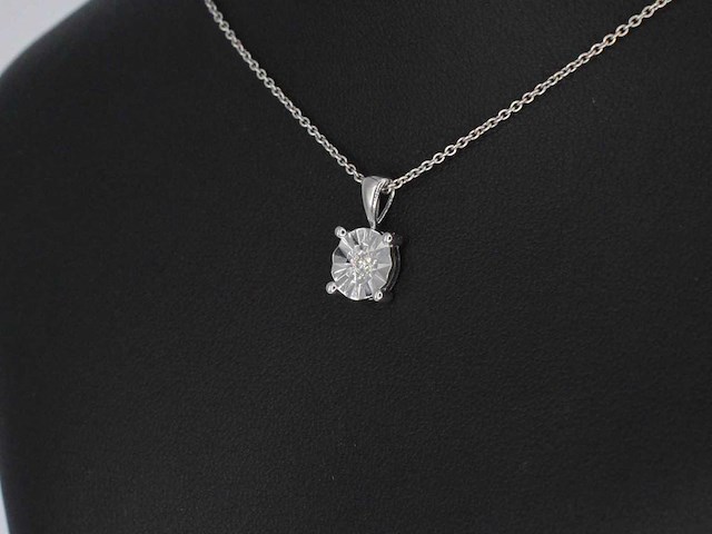 Witgouden hanger met een briljant geslepen diamant - afbeelding 4 van  7
