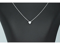 Witgouden hanger met een briljant geslepen natuurlijke diamant in hartvorm - afbeelding 2 van  7